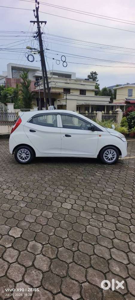 Hyundai Eon Era +, 2018, Petrol