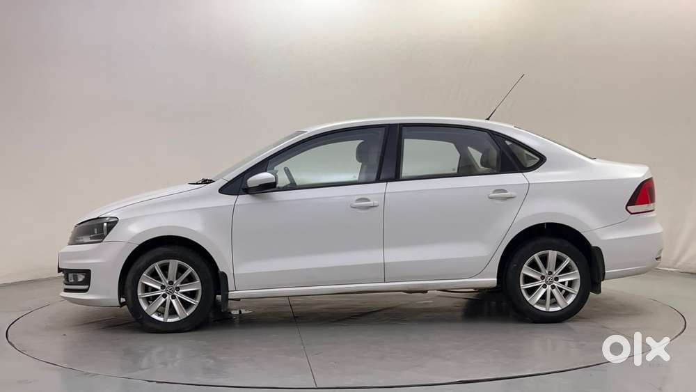 Volkswagen Vento 1.6 Highline, 2017, Petrol