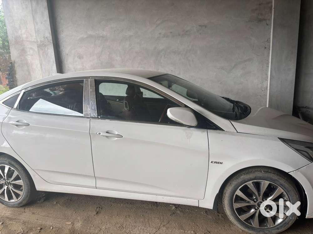 Hyundai Verna Crdi 2016
