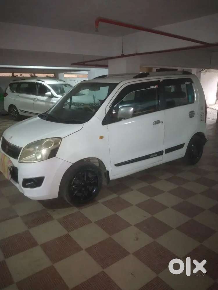 Maruti Suzuki Wagon R 1.0 1915