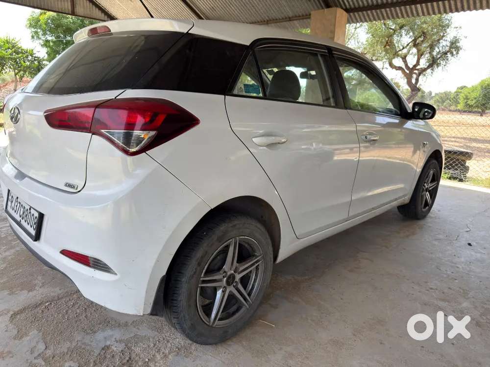 Hyundai New I20 2018 Diesel 75000 Km Driven Bampar To Bampar Original