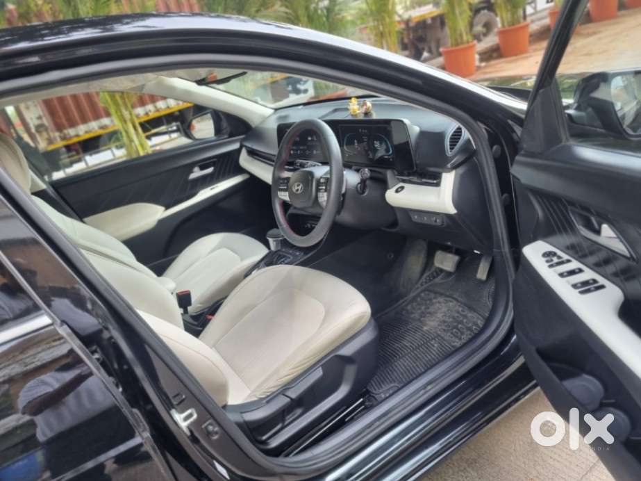 Hyundai Verna Sx 1.5 Petrol Ivt, 2023, Petrol