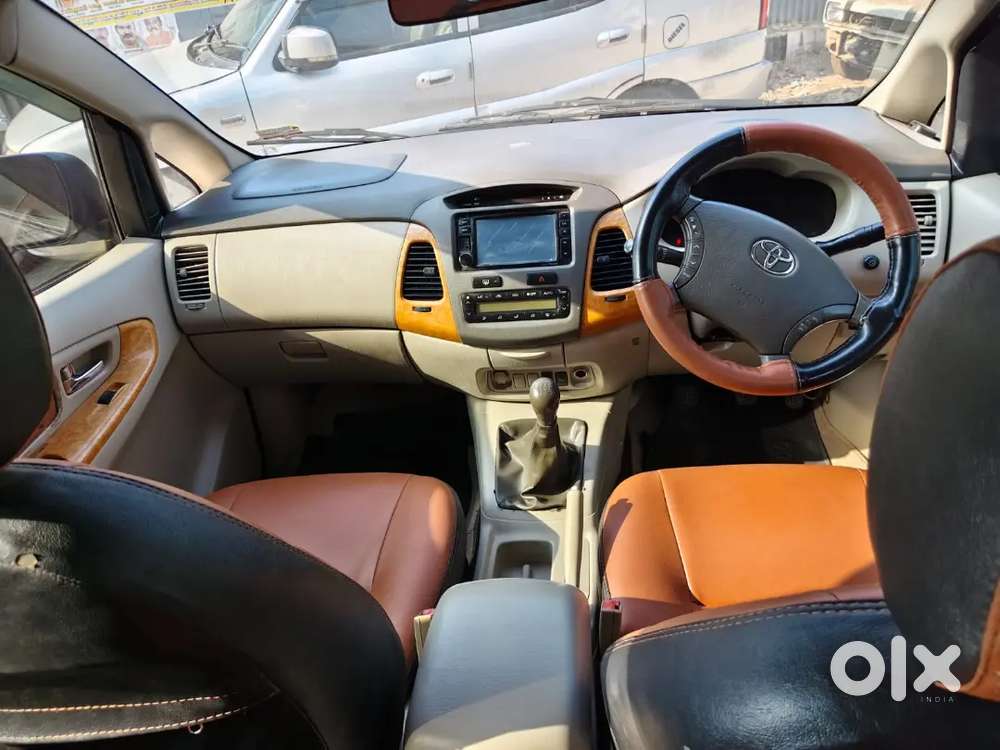 Toyota Innova Crysta