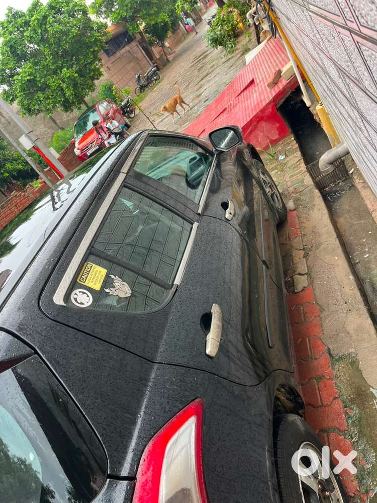 Maruti Suzuki Swift 2014 Petrol Well Maintained