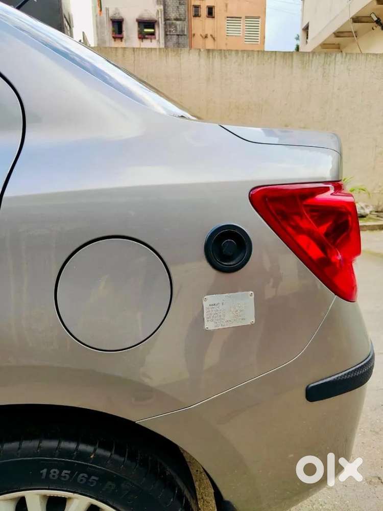Maruti Suzuki Dzire 1.2 Zxi Cng, 2022, Cng & Hybrids