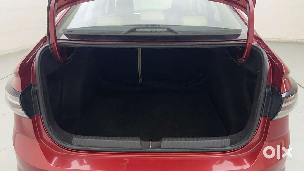 Volkswagen Virtus Highline Plus 1.0 Tsi At, 2023, Petrol