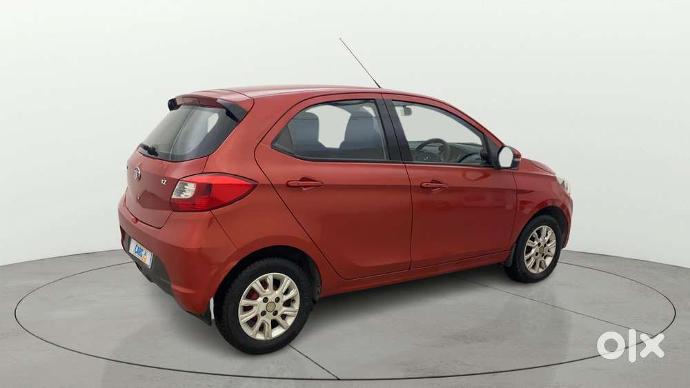 Tata Tiago 1.2 Revotron Xz, 2017, Petrol