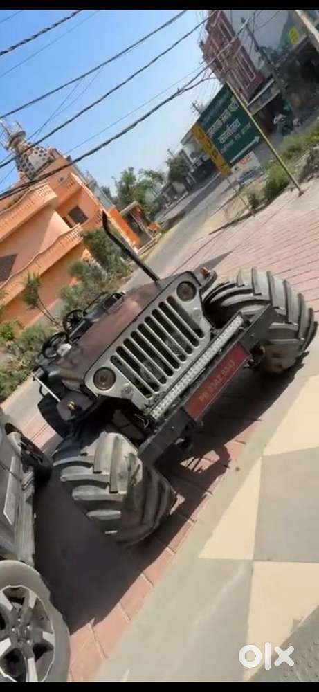 Landi Jeep With Big Tyres