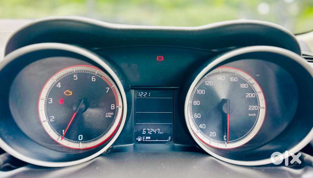 Maruti Suzuki Swift Vxi, 2020, Petrol