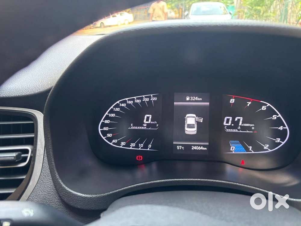 Hyundai Verna 1.5 Mpi Mt Sx (o), 2021, Petrol