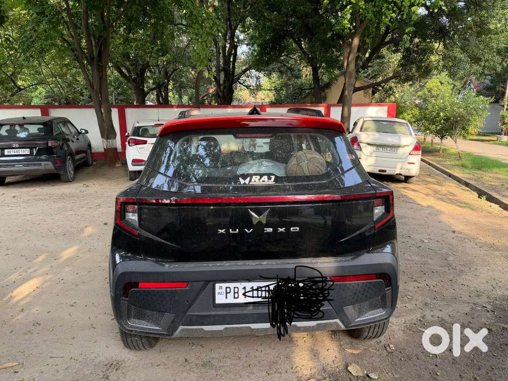 2 Months Old Xuv 3xo Mx1 Petrol 1500 Kms Driven Punjab Number
