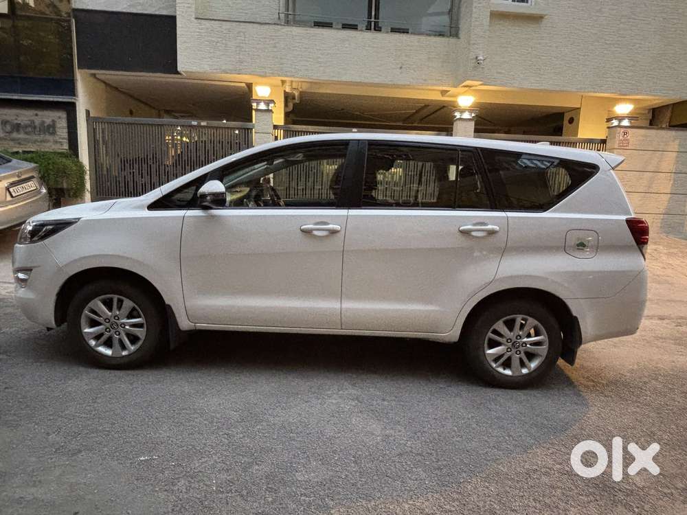 Toyota Innova Crysta 2.4 G Mt, 2018, Diesel