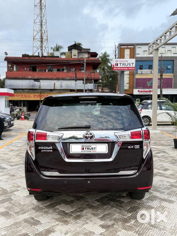 Toyota Innova Crysta 2.4 G Mt 8s, 2017, Diesel