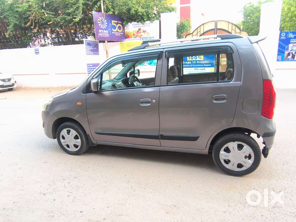 Maruti Suzuki Wagon R Amt Vxi, 2016, Petrol