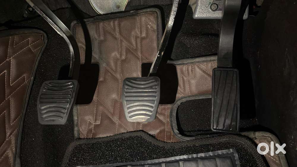 Mahindra Scorpio-n 2.0 Z8 Petrol Mt 7 Str, 2025, Petrol