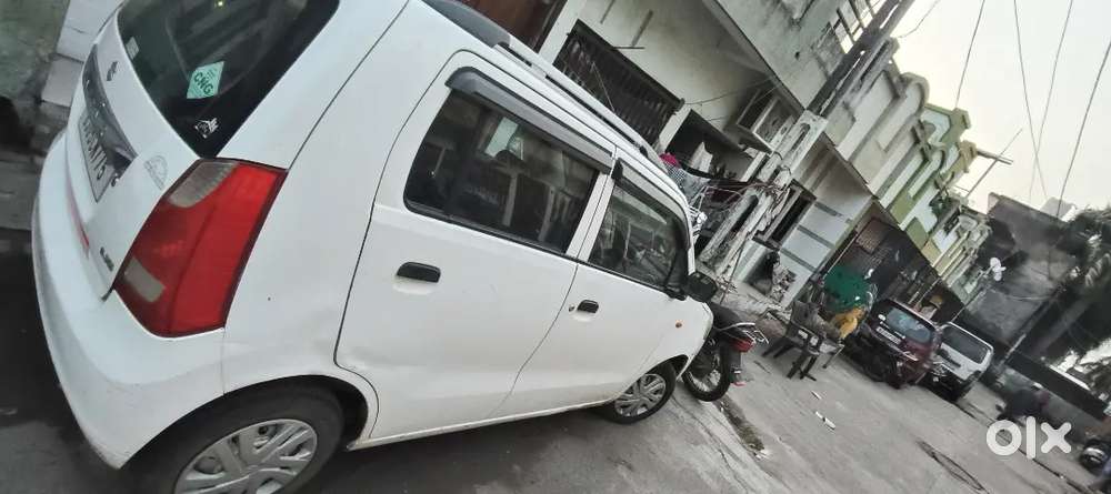 Wagnor White Colour