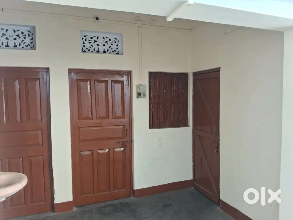Room available for rent