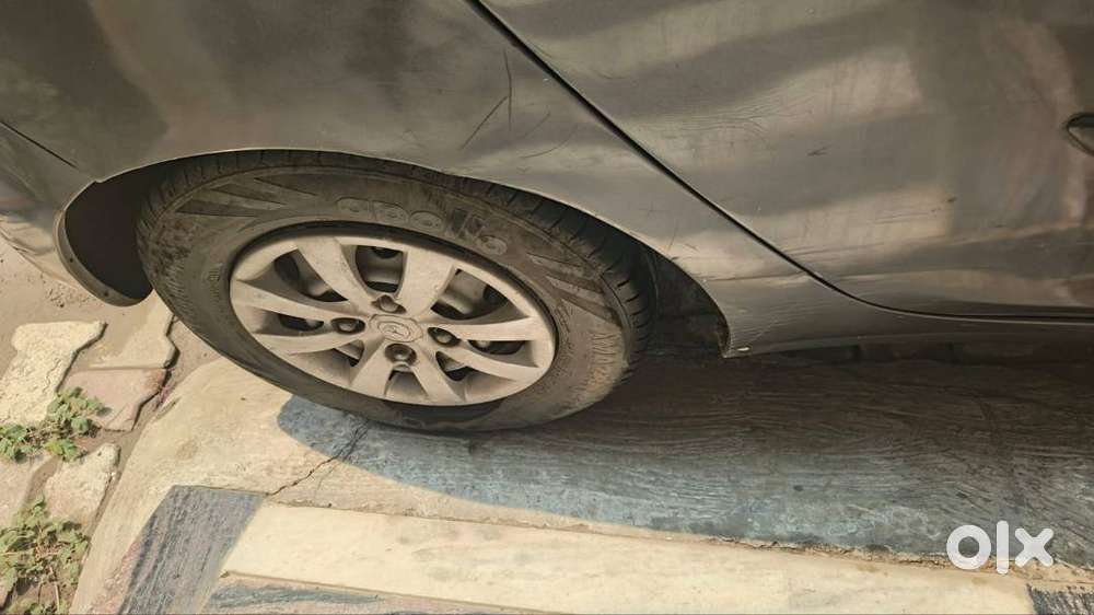 Hyundai Eon Era+ 2017 Model With Petrol & Cng.
