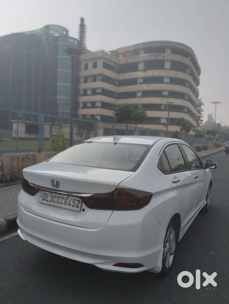Honda City V Mt, 2015, Cng & Hybrids