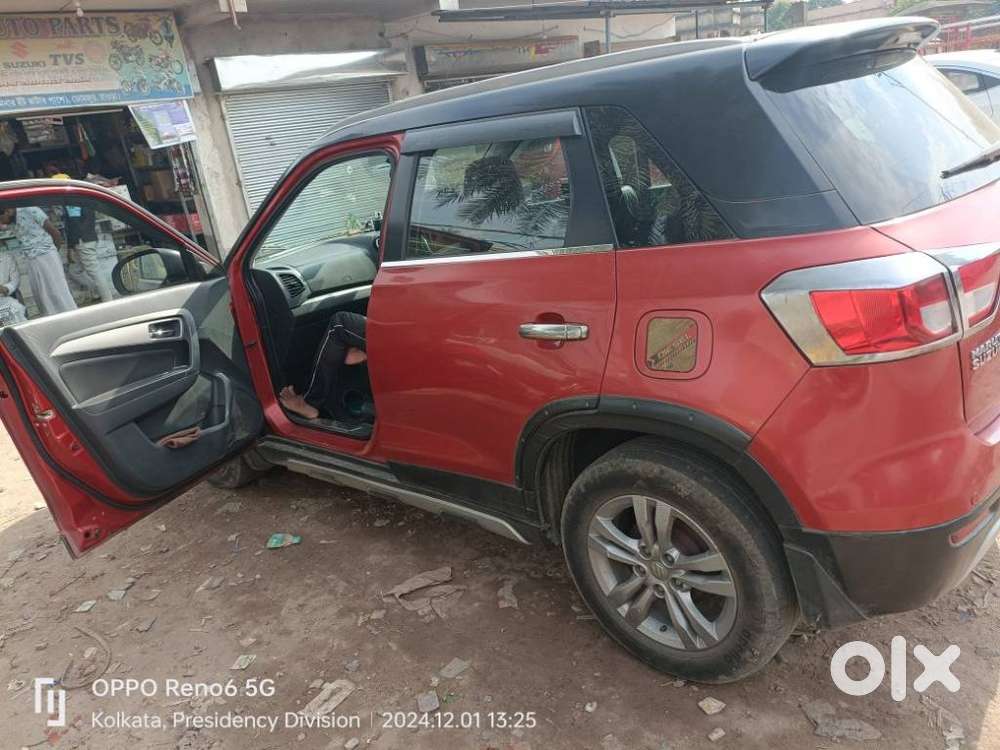 Maruti Suzuki Brezza Zdi+ Dual Tone, 2017, Diesel