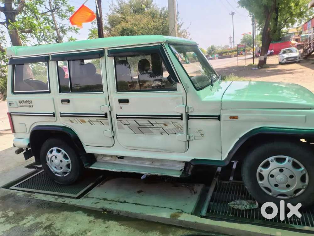 Bolero Slx 2wd With Ac & P.s.