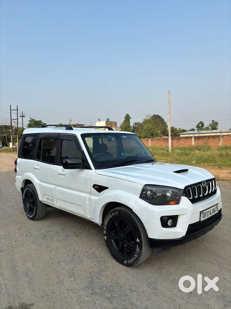 Mahindra Scorpio 2015 Diesel Genuine 150000 Km Driven