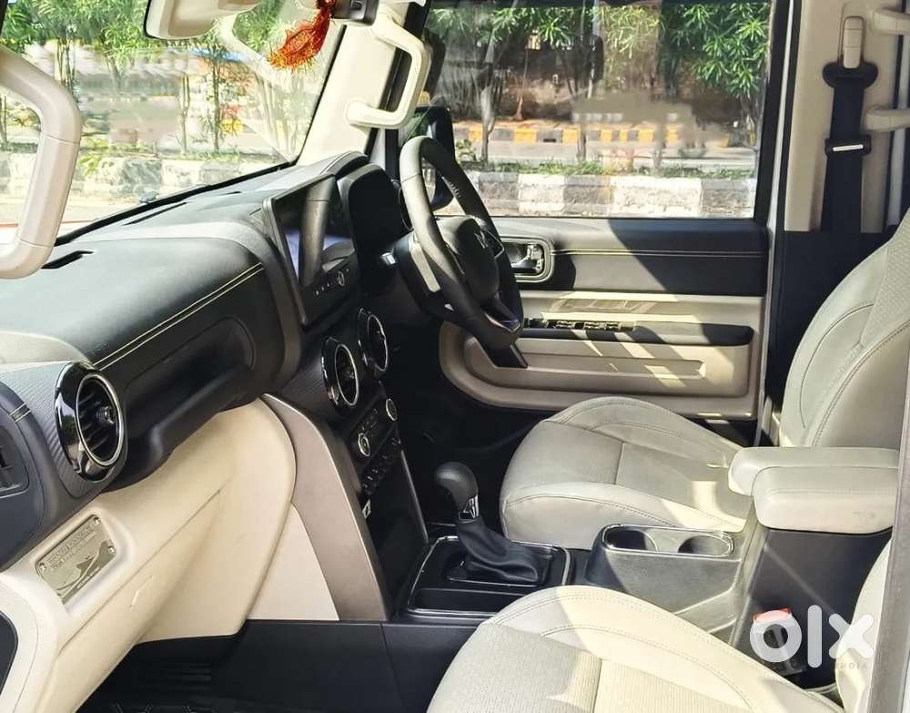 Mahindra Thar Roxx, 2026, Petrol