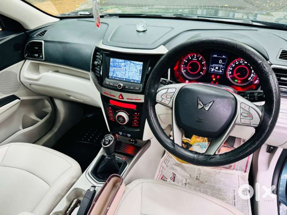 Mahindra Xuv300 W8 Option, 2022, Petrol