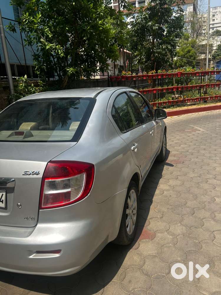Maruti Suzuki Sx4 Petrol 2012