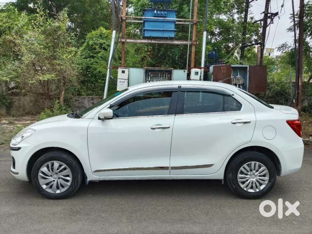 Maruti Suzuki Swift Dzire 1.3 Zxi, 2019, Petrol