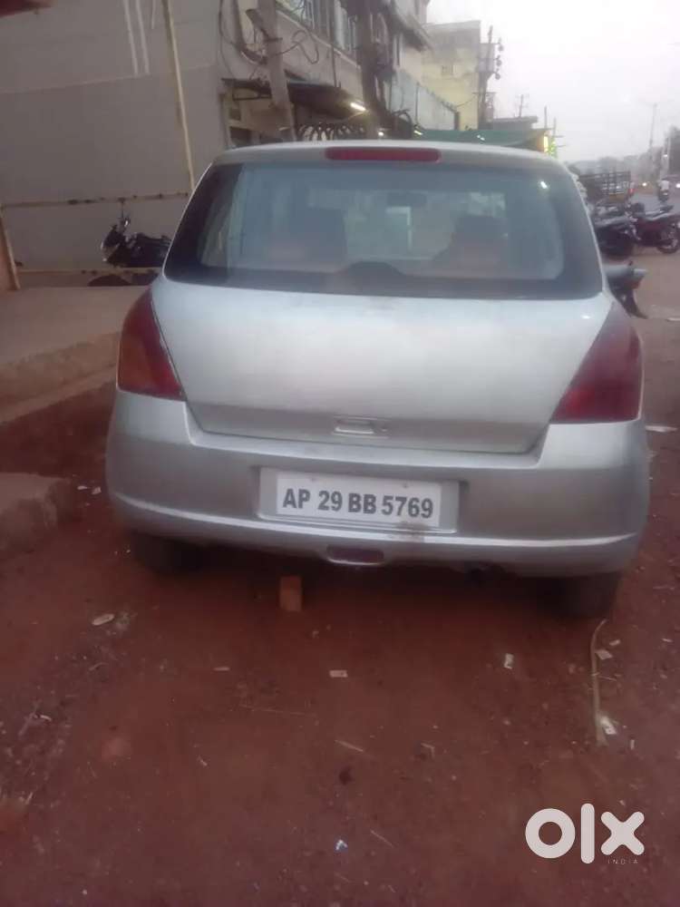 Maruti Suzuki Swift 2007 Diesel 120000 Km Driven