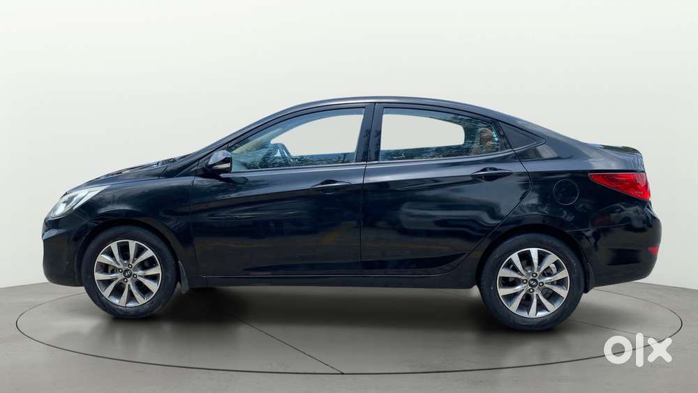 Hyundai Verna Fluidic 1.6 Vtvt Sx, 2014, Petrol