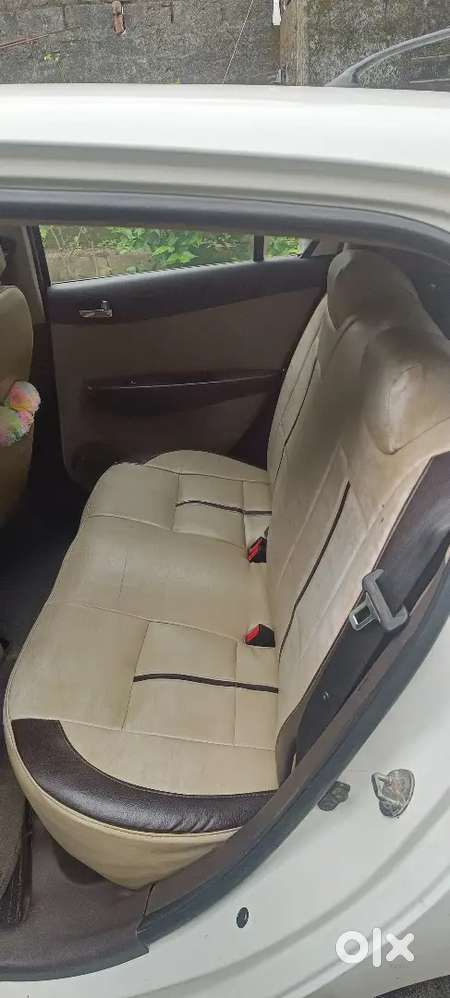 Hyundai I20 1.4 Magna 2011