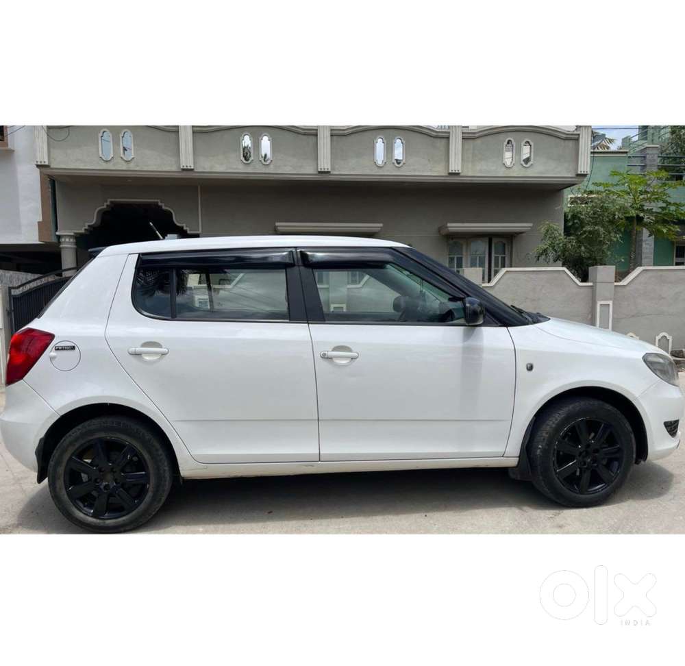 Skoda Fabia 2011 Km Driven