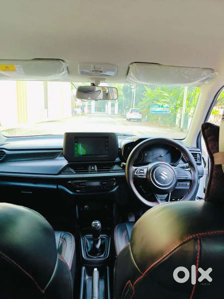 Maruti Suzuki Swift Vxi, 2025, Petrol