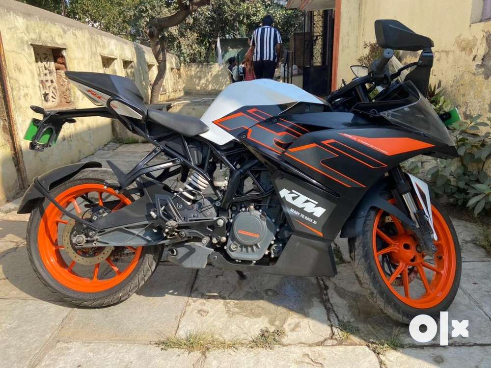 KTM RC 125 Motorcycles 1762311475