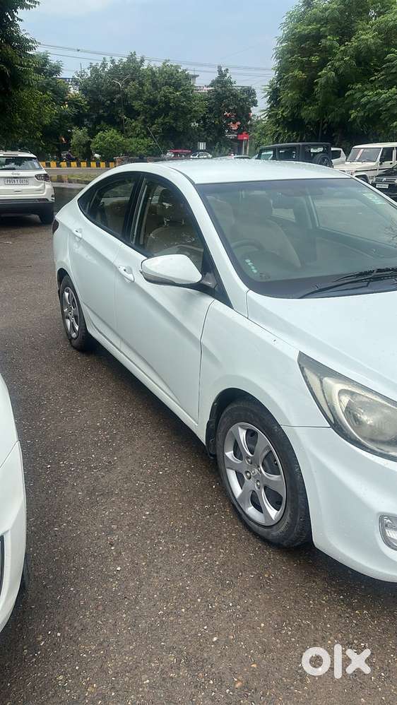 Hyundai Verna Diesel 2013