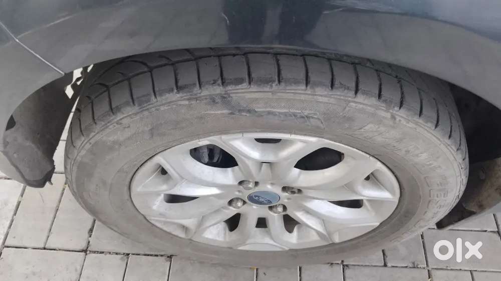 Ford Ecosport 2013 Petrol 110000 Km Driven
