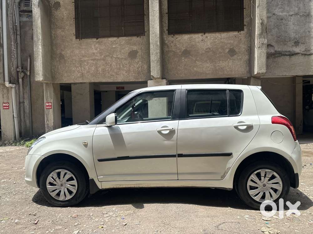 Maruti Suzuki Swift 1.3 Lxi, 2010, Petrol