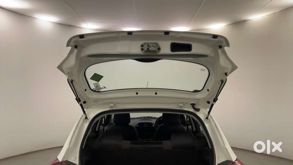 Tata Tiago 1.2 Revotron Xt Cng, 2023, Cng & Hybrids