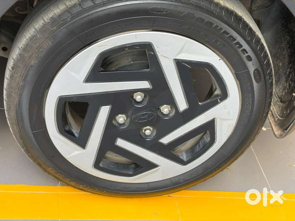 Hyundai Grand I10 Nios 2024 Petrol 14000 Km, Doctor Driven, Brand New