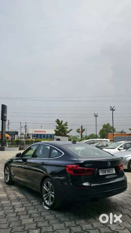 Bmw 3 Series Gt 320d Luxury Line, 2018, Diesel