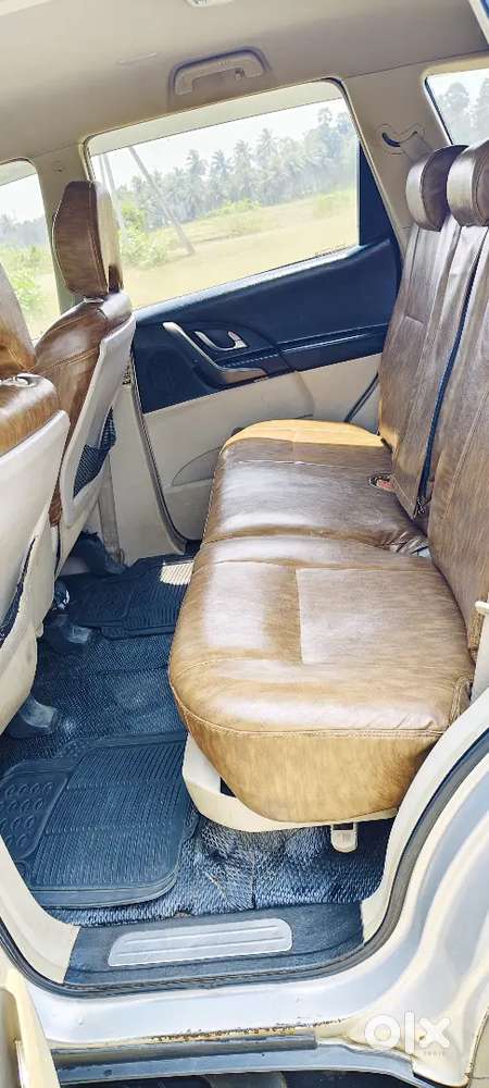 Mahindra Xuv500 2016