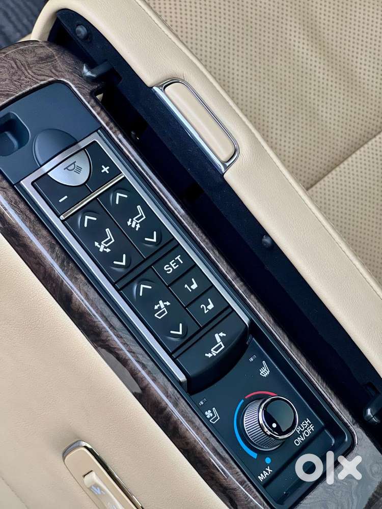 Toyota Vellfire 2.5 Hybrid, 2021, Petrol