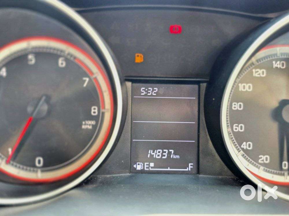 Maruti Suzuki Swift Vxi + Manual, 2021, Petrol