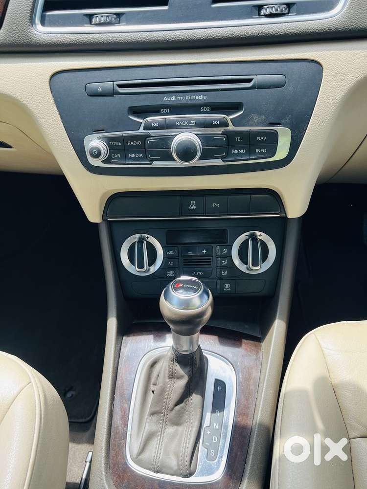 Audi Q3 2.0 Tdi Premium With Sunroof, 2012, Diesel
