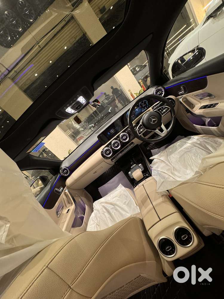 Mercedes-benz A-class Limousine 200, 2021, Petrol