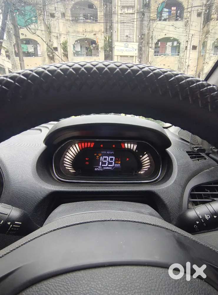 Tata Tiago 1.2 Revotron Xe 2021
