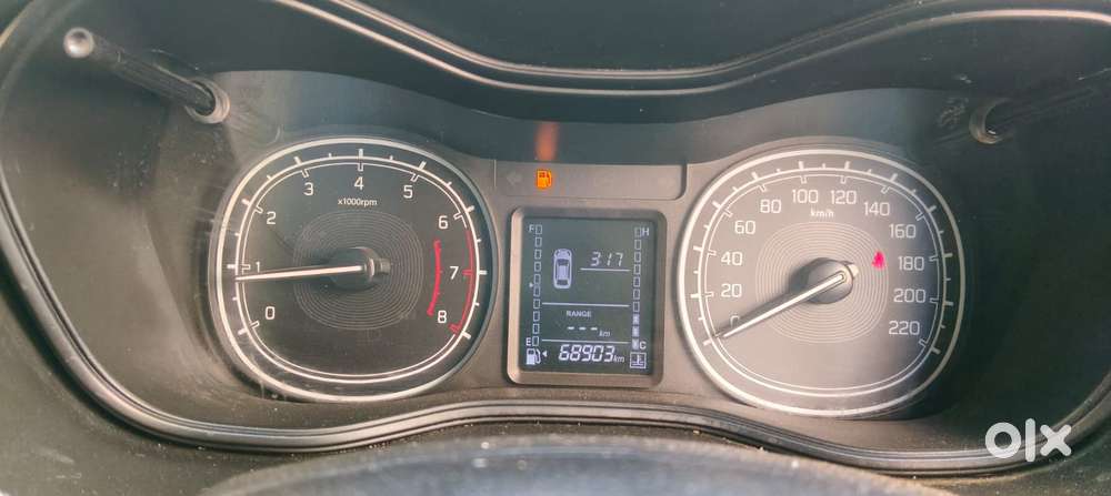 Maruti Suzuki Brezza, 2022, Petrol