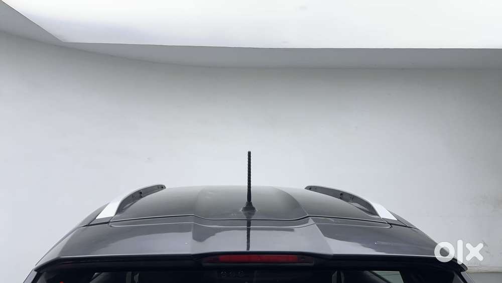 Nissan Magnite Xv Turbo, 2021, Petrol